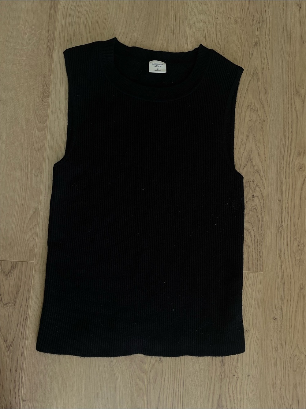 Abercrombie & Fitch Black Ribbed Sleeveless Tank (M)